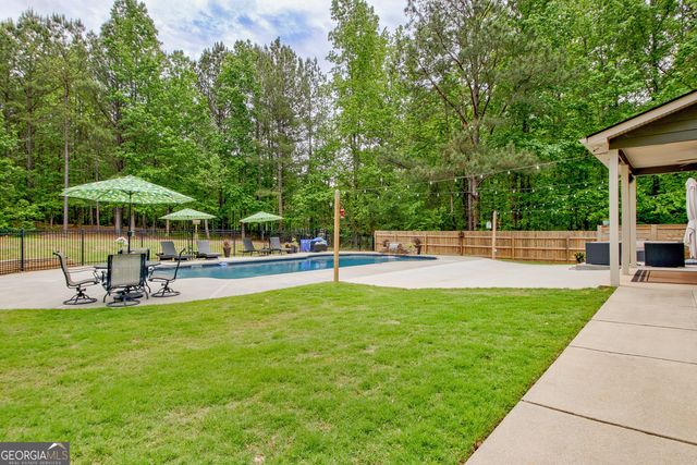 138 Magnolia Place Drive, Senoia, GA 30276