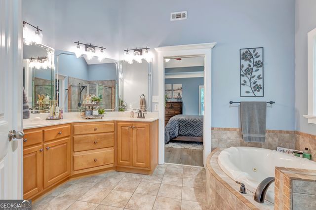 138 Magnolia Place Drive, Senoia, GA 30276