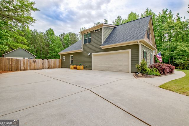 138 Magnolia Place Drive, Senoia, GA 30276