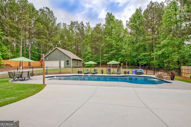 138 Magnolia Place Drive, Senoia, GA 30276