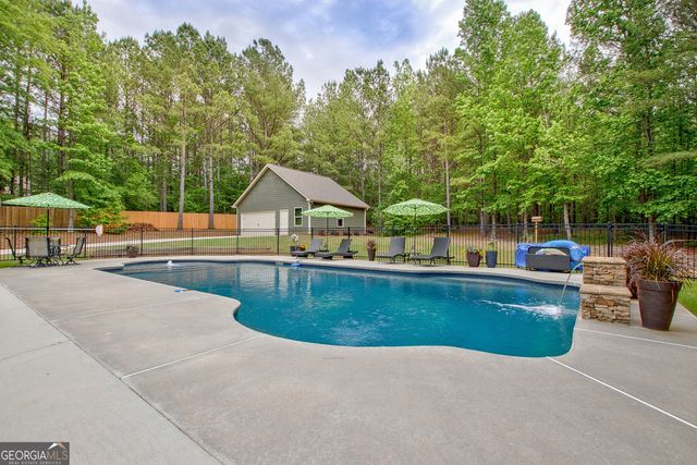 138 Magnolia Place Drive, Senoia, GA 30276