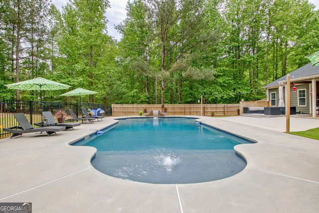 138 Magnolia Place Drive, Senoia, GA 30276