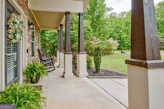 138 Magnolia Place Drive, Senoia, GA 30276