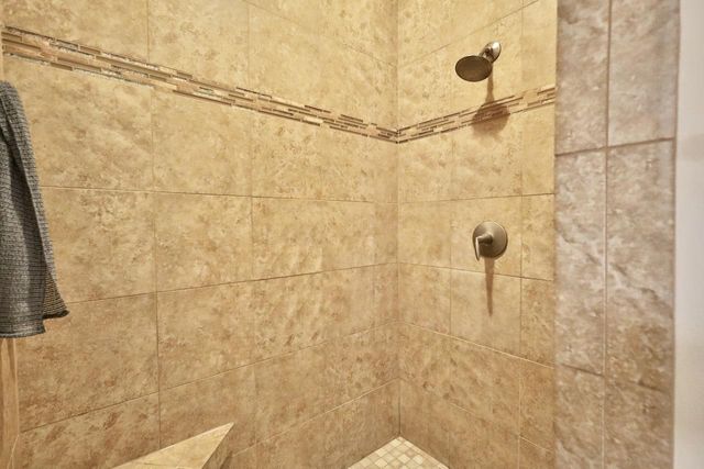 1122 Willow Run, Verona, WI 53593