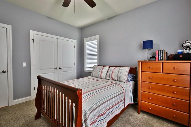 1122 Willow Run, Verona, WI 53593