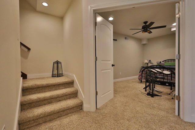1122 Willow Run, Verona, WI 53593
