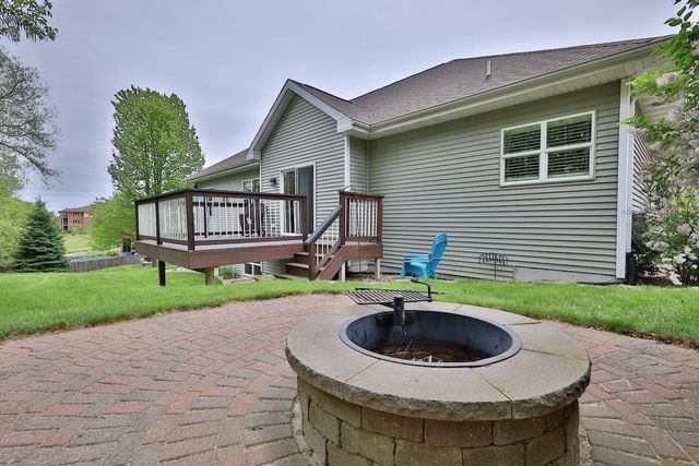 1122 Willow Run, Verona, WI 53593
