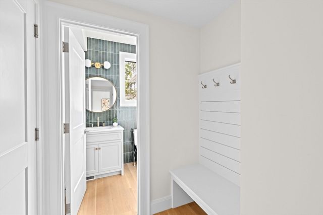 17 Glenland, Brookline, MA 02467