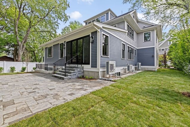 17 Glenland, Brookline, MA 02467