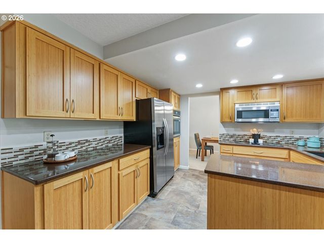 12777 Se 128TH Ave, Happy Valley, OR 97086
