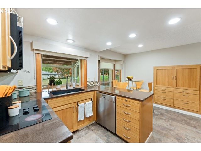 12777 Se 128TH Ave, Happy Valley, OR 97086