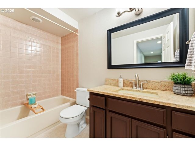 12777 Se 128TH Ave, Happy Valley, OR 97086