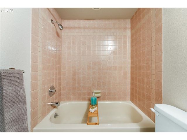 12777 Se 128TH Ave, Happy Valley, OR 97086
