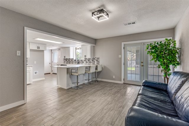 1287 Whispering Trail, Dallas, TX 75241