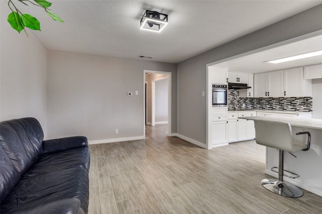 1287 Whispering Trail, Dallas, TX 75241