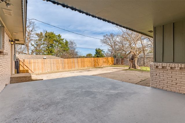 1287 Whispering Trail, Dallas, TX 75241