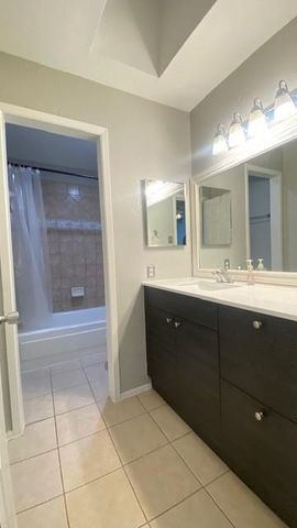 2601 S Braeswood Boulevard 403, Houston, TX 77025