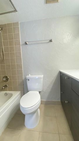 2601 S Braeswood Boulevard 403, Houston, TX 77025