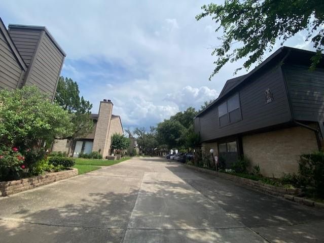 2601 S Braeswood Boulevard 403, Houston, TX 77025