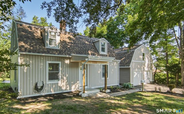 16 Deepwood Drive, Cheshire, CT 06410