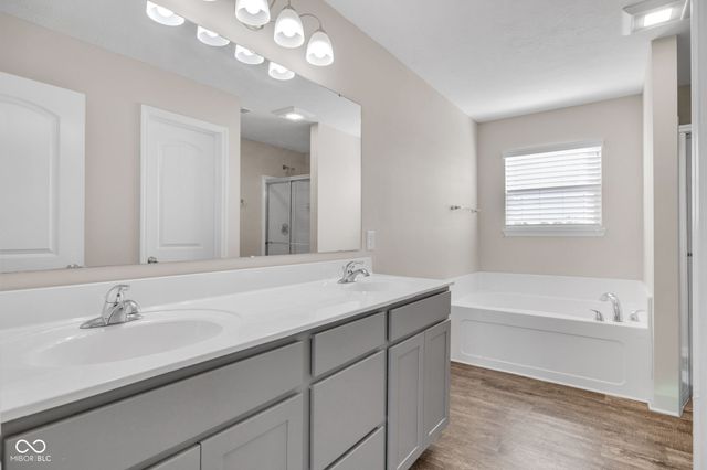 3317 S Ansley Drive, New Palestine, IN 46163