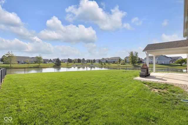 3317 S Ansley Drive, New Palestine, IN 46163