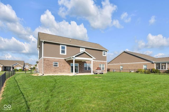 3317 S Ansley Drive, New Palestine, IN 46163