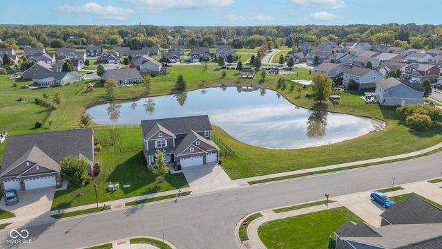 3317 S Ansley Drive, New Palestine, IN 46163