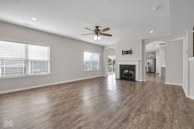 3317 S Ansley Drive, New Palestine, IN 46163
