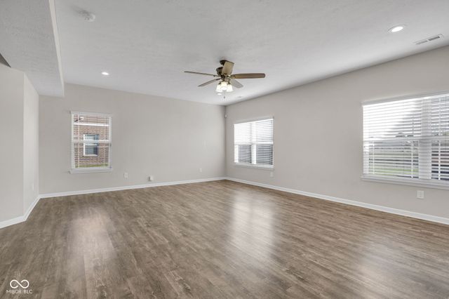 3317 S Ansley Drive, New Palestine, IN 46163