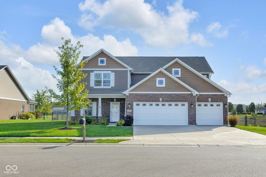 3317 S Ansley Drive, New Palestine, IN 46163