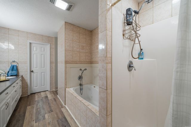 100 Stonebriar Drive, Hot Springs, AR 71913