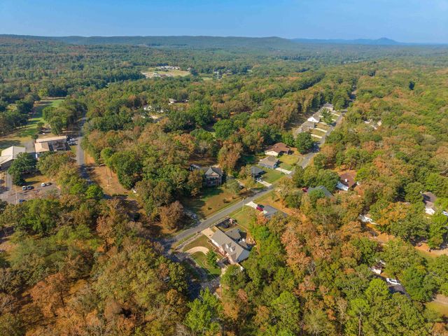100 Stonebriar Drive, Hot Springs, AR 71913