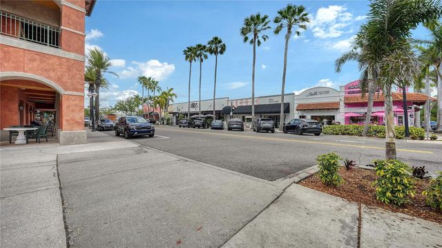 1749 HILLVIEW STREET 1, Sarasota, FL 34239