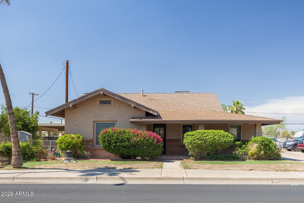 218 W FLORENCE Boulevard, Casa Grande, AZ 85122 — exterior