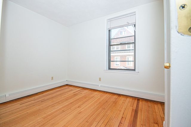 29 William St 22, Worcester, MA 01609