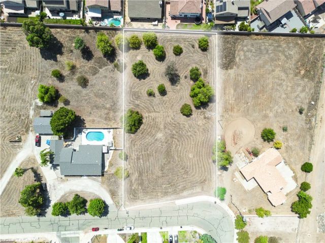 41 Boynton Ln, Menifee, CA 92586