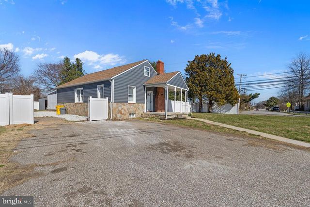 8489 ARBUTUS RD, Pasadena, MD 21122