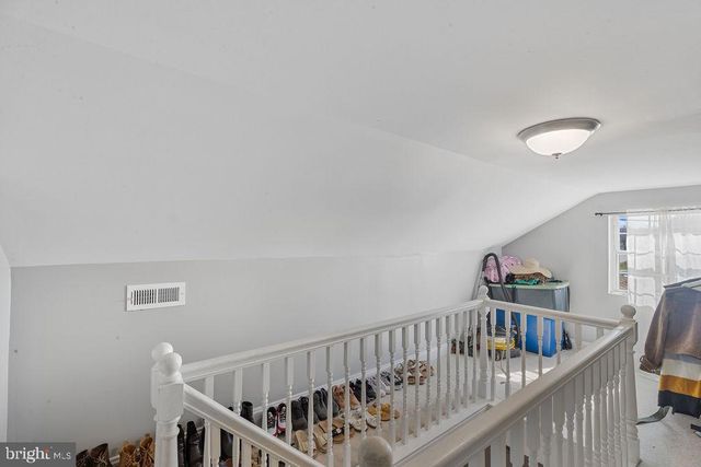 8489 ARBUTUS RD, Pasadena, MD 21122