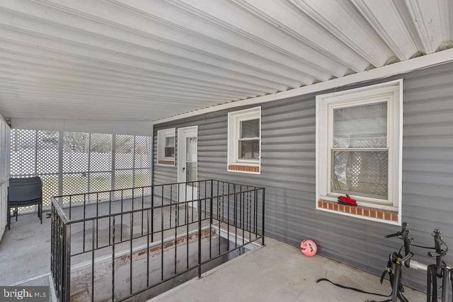 8489 ARBUTUS RD, Pasadena, MD 21122