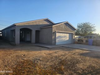 3021 W ALMERIA Road, Phoenix, AZ 85009