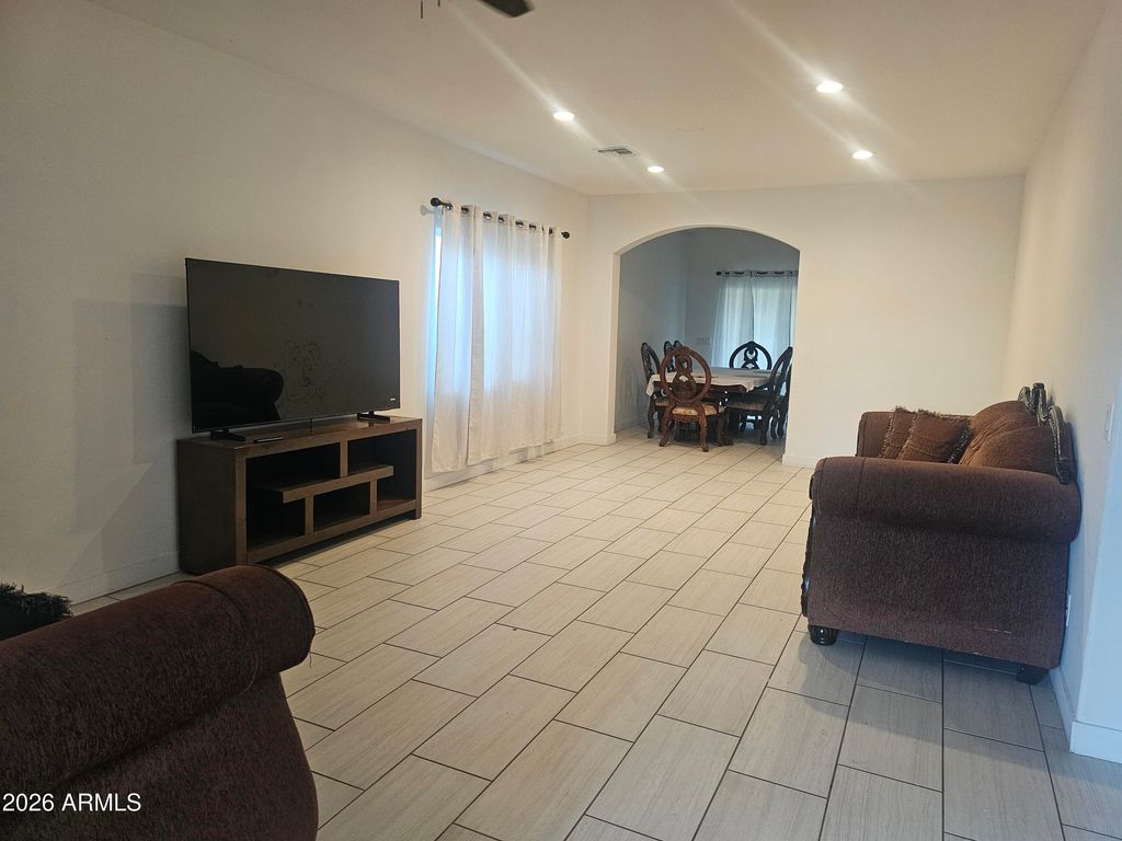 3021 W ALMERIA Road, Phoenix, AZ 85009 — photo 3