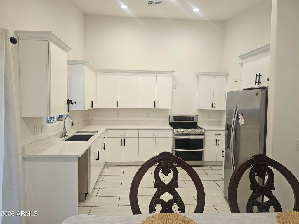 3021 W ALMERIA Road, Phoenix, AZ 85009 — photo 5