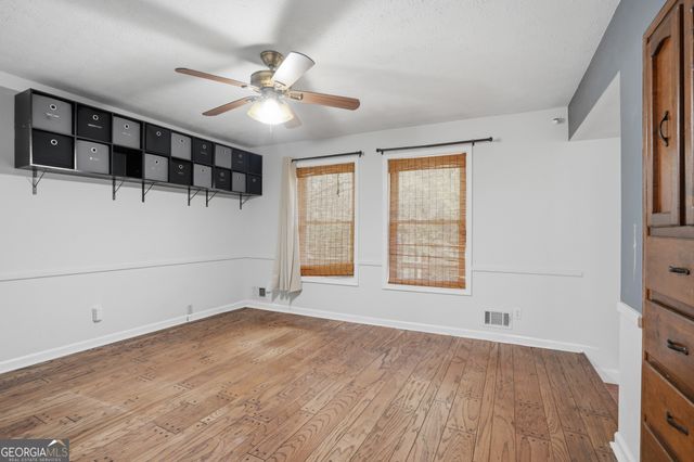 402 Emily Drive SW, Lilburn, GA 30047