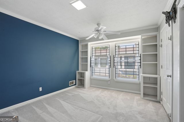 402 Emily Drive SW, Lilburn, GA 30047