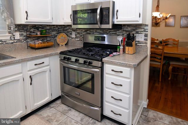 17 STAFFORD PL, Sicklerville, NJ 08081