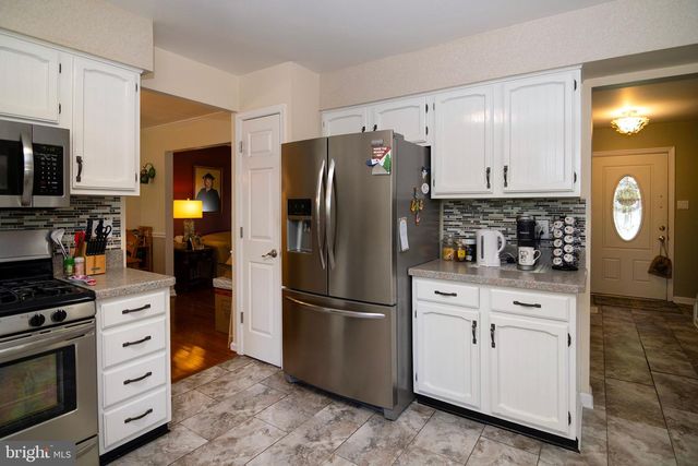 17 STAFFORD PL, Sicklerville, NJ 08081