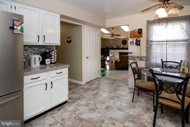 17 STAFFORD PL, Sicklerville, NJ 08081