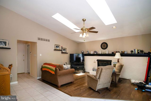 17 STAFFORD PL, Sicklerville, NJ 08081