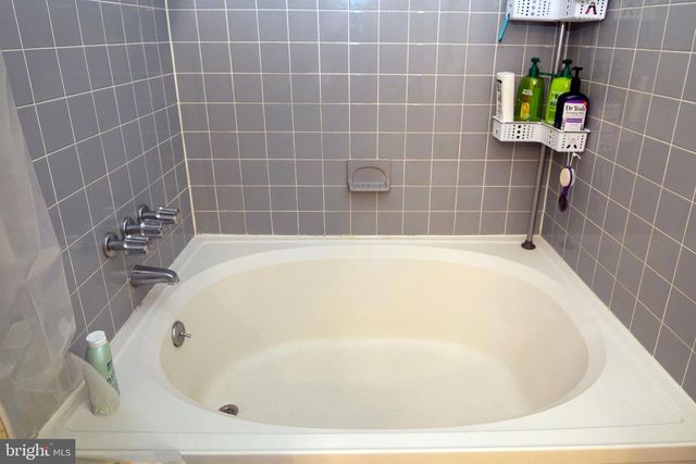 17 STAFFORD PL, Sicklerville, NJ 08081